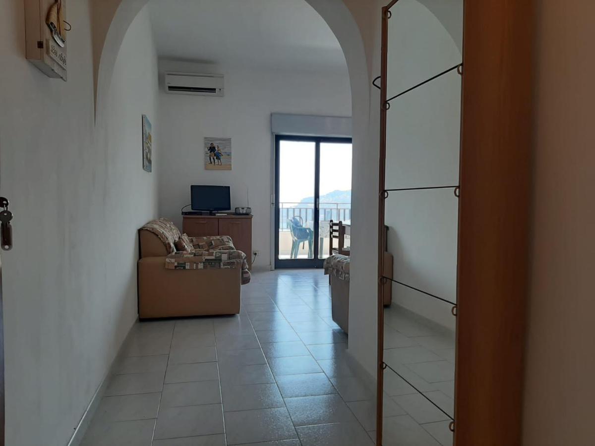 Casa Vacanze Andreana Apartment Letojanni Exterior photo